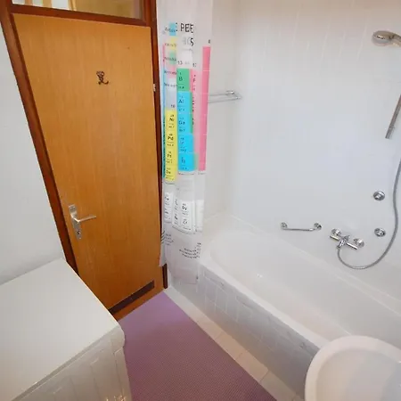 アパート Fuer 4 Personen Ca 50 Qm In Njivice, Kvarner Bucht Krk ニヴィーチェ