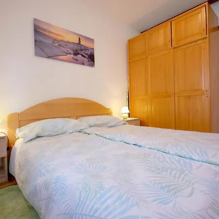 Fuer 4 Personen Ca 50 Qm In Njivice, Kvarner Bucht Krk アパート