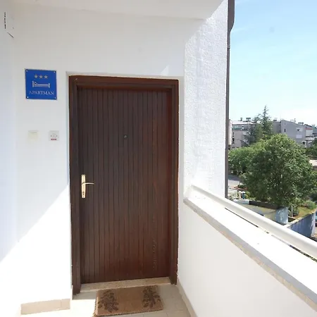 Fuer 4 Personen Ca 50 Qm In Njivice, Kvarner Bucht Krk * ニヴィーチェ