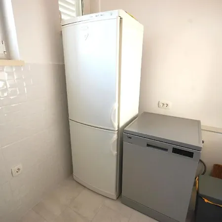 アパート Fuer 4 Personen Ca 50 Qm In Njivice, Kvarner Bucht Krk ニヴィーチェ